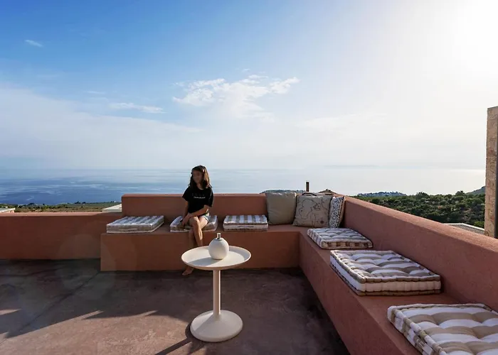 Patio Complex 斯陶帕