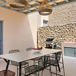 Villa Patio Complex *