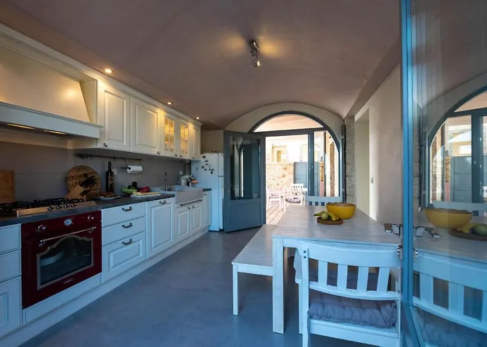 Willa Patio Complex *