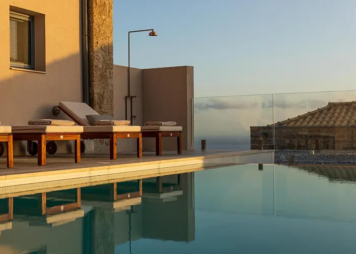 Willa Patio Complex Stoúpa